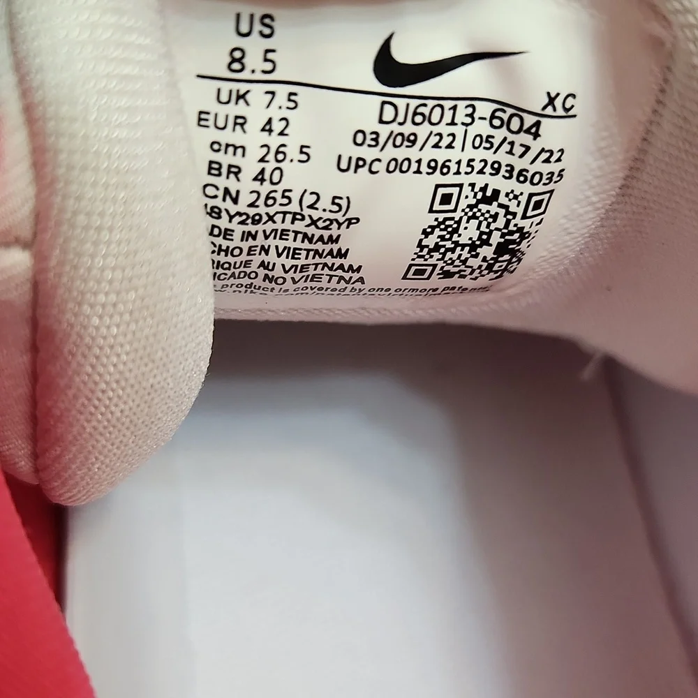 Nike Air Zoom GT Cut 2.0 Hyper Pink Fireberry Athletic Sneakers (W Size 8.5) - Picture 14 of 15